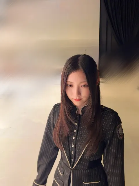 谷口 愛季｜0:00（2025-10-23）｜4枚目