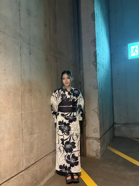 谷口 愛季｜0:00（2025-10-23）｜19枚目
