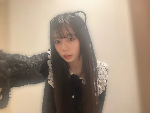 稲熊 ひな｜オオカミ（2025-11-01）｜2枚目