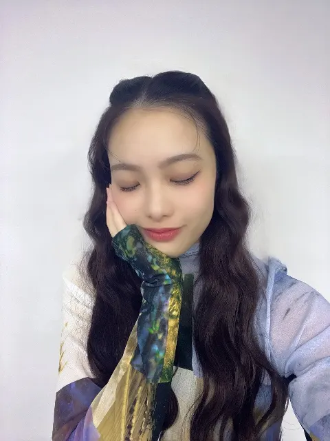 遠藤 光莉｜#348. 明日からBACKS LIVE‼︎ 🔥（2025-12-08）｜2枚目