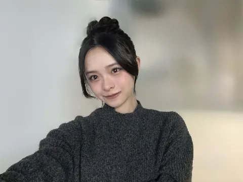 浅井 恋乃未｜21歳になりました（2025-12-22）｜2枚目