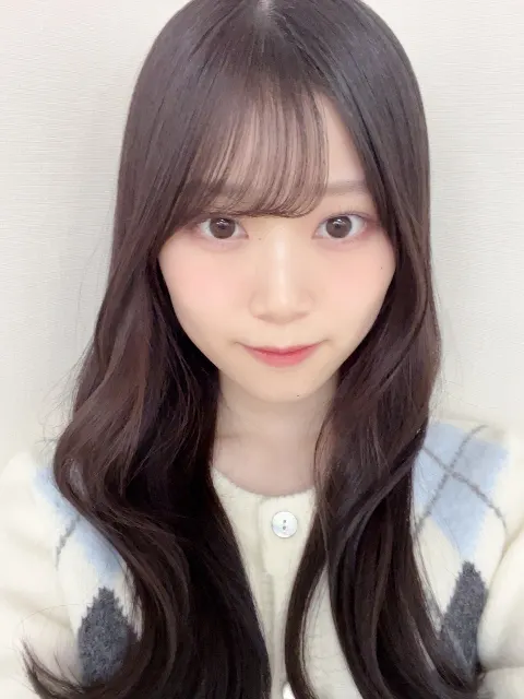 山下 瞳月｜2025🍀（2025-12-27）｜4枚目