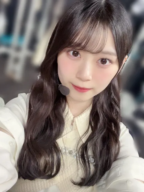 山下 瞳月｜2025🍀（2025-12-27）｜12枚目