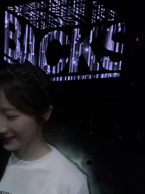 小田倉 麗奈｜2025（2025-12-28）｜6枚目