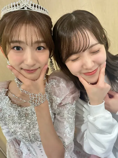 松田 里奈｜#365 井上梨名ちゃん卒業おめでとう💙（2025-12-30）｜3枚目