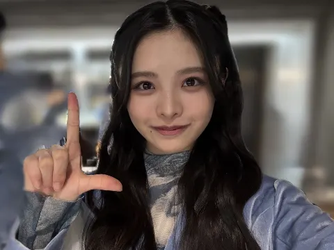 浅井 恋乃未｜（2026-01-28）｜3枚目