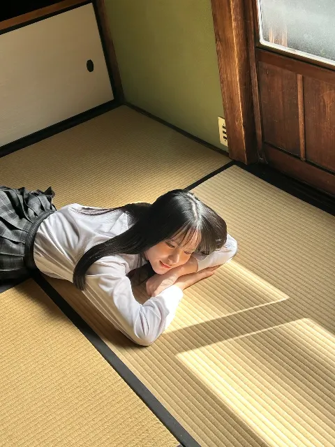中川 智尋｜高校卒業しました（2026-03-30）｜4枚目