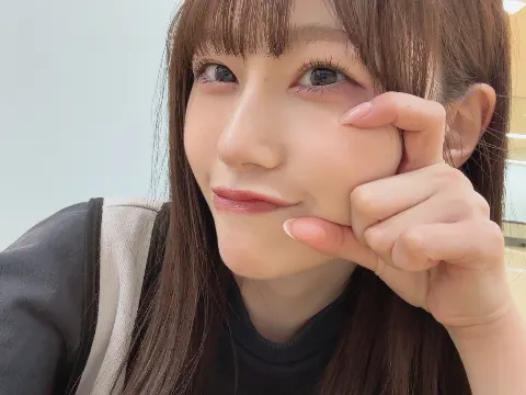 向井 純葉｜なぜだか君に（2026-04-05）｜12枚目