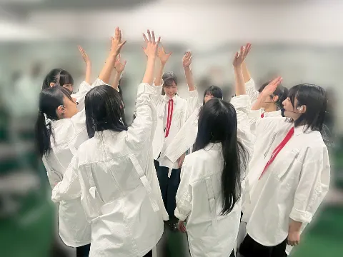 稲熊 ひな｜どこへでも（2026-04-17）｜2枚目