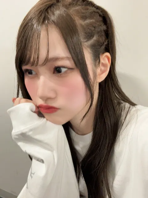向井 純葉｜触れられなくても（2026-04-19）｜14枚目