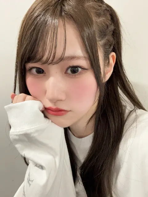 向井 純葉｜触れられなくても（2026-04-19）｜15枚目