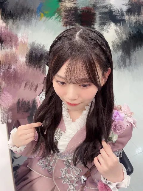 山下 瞳月｜⑤🍀（2026-04-22）｜18枚目