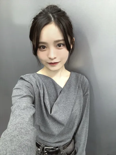 浅井 恋乃未｜（2026-04-22）｜3枚目