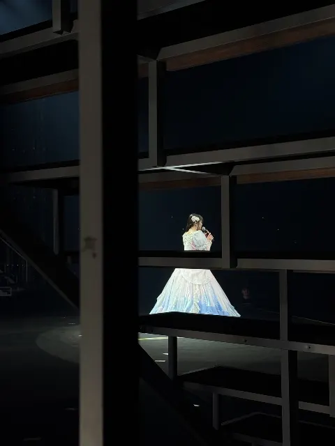 石森 璃花｜赤、185（2026-05-14）｜3枚目