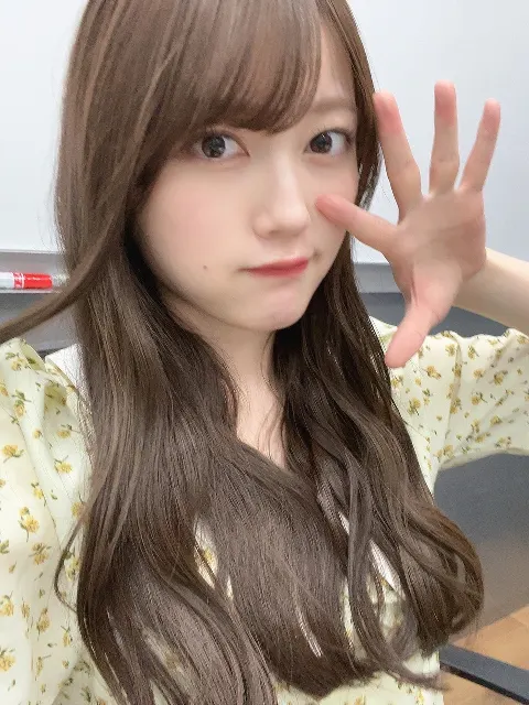 幸阪 茉里乃｜🚃🍇（2026-06-07）｜4枚目