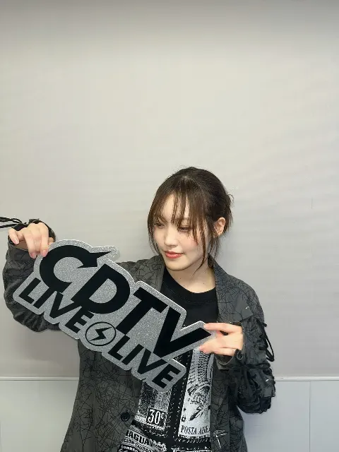 松田 里奈｜#402 6/1 CDTV🐰🖤（2026-06-08）｜4枚目