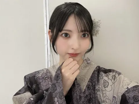 山田 桃実｜紫（2026-08-03）