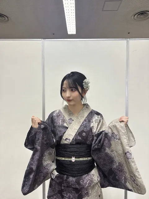 山田 桃実｜紫（2026-08-03）｜2枚目