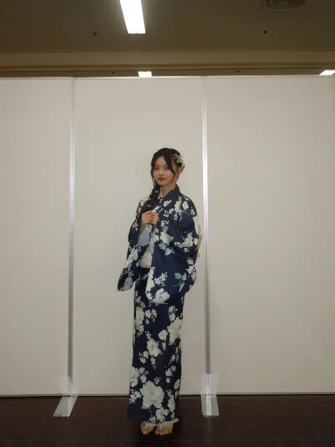 浅井 恋乃未｜（2026-08-13）｜2枚目