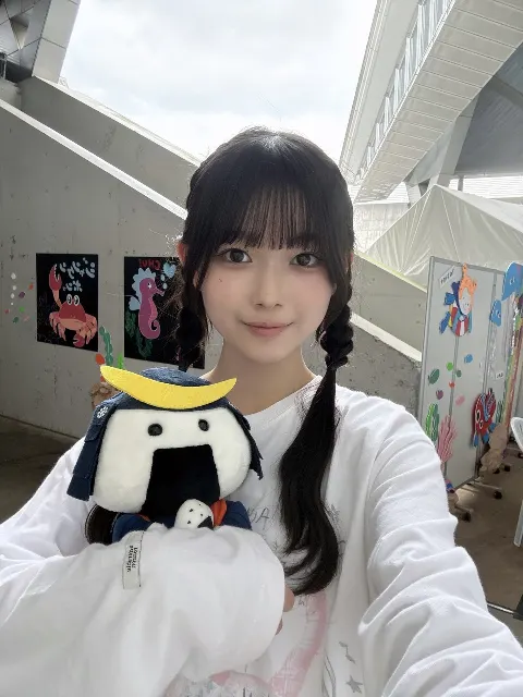 山川 宇衣｜宇宙船に乗って、どの星を目指そう（2026-09-07）｜4枚目