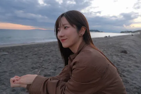 小田倉 麗奈｜寄り道（2026-10-09）｜3枚目