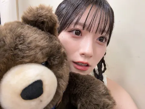 石森 璃花｜あか、202（2026-10-13）｜14枚目