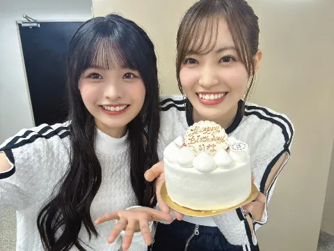 浅井 恋乃未｜（2026-10-15）｜7枚目