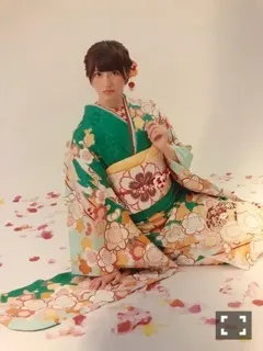 土生 瑞穂｜人生一度の成人式で選んだ色とは💁🏻‍♀️（2018-01-12）｜5枚目