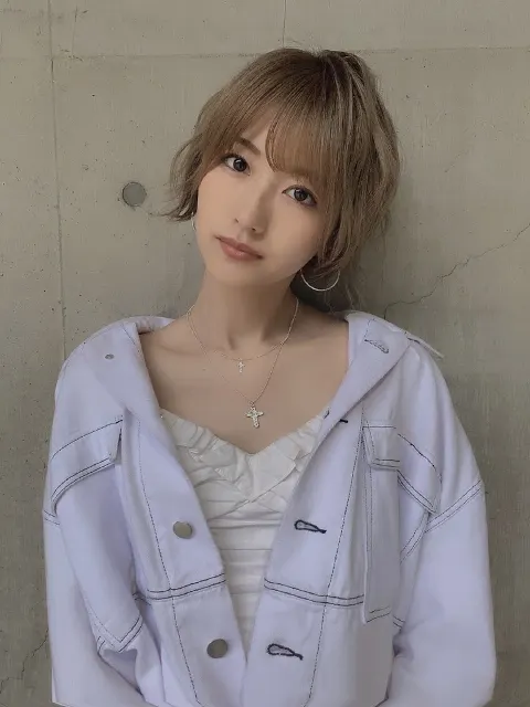 土生 瑞穂｜パシフィコ横浜:個別握手会（2019-06-04）｜3枚目