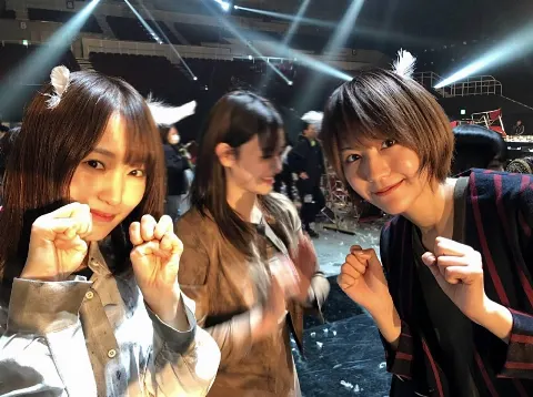 土生 瑞穂｜2020年（2020-01-01）｜2枚目