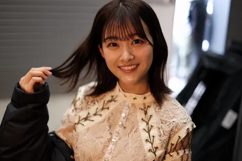 原田 葵｜おひなさま🎎（2022-03-03）｜3枚目