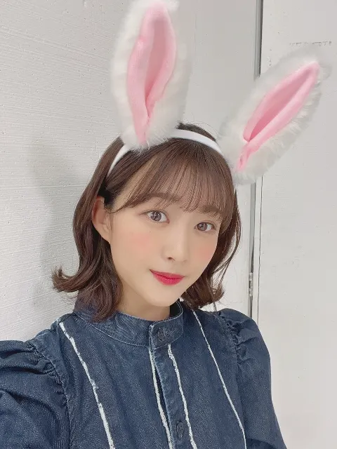 原田 葵｜新制服のエンブレムがとてもかわいかった、🌟お楽しみにしててね。（2022-03-04）