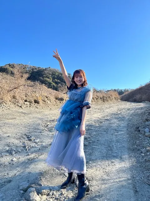 原田 葵｜真っ青な空☀️☁️（2022-03-26）