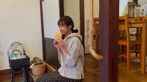 原田 葵｜さいきん写真撮る時顔上げちゃうですよネ、😶😶😶（2022-03-30）｜5枚目