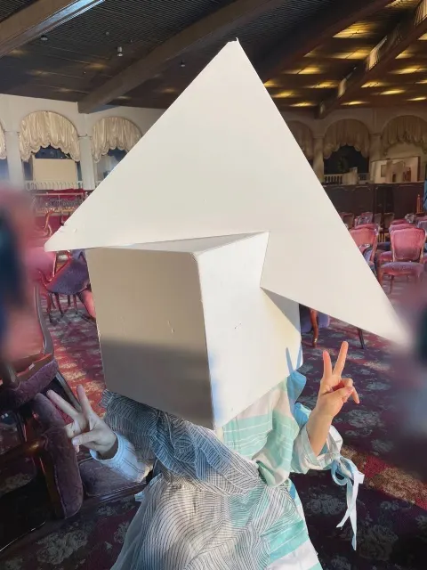 原田 葵｜さいきん写真撮る時顔上げちゃうですよネ、😶😶😶（2022-03-30）｜6枚目