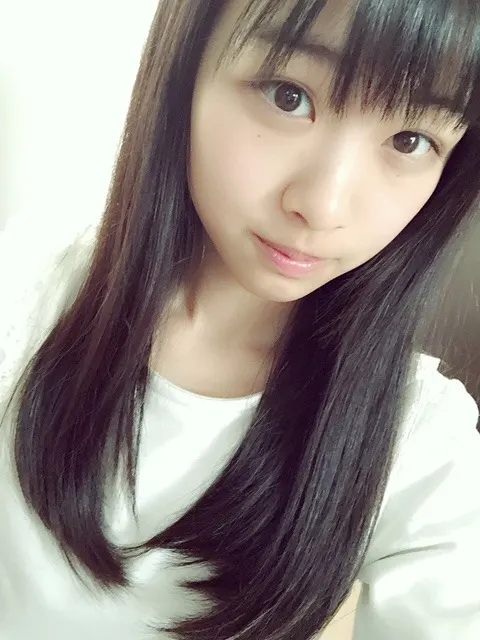 原田 葵｜シチューよりもカレーシチューがの方が好きです\♥︎/（2016-03-24）