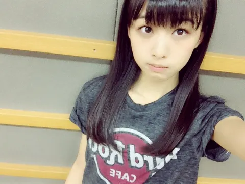 原田 葵｜みなさんに質問です!女子力のあがるものがほしい。と言われたら何をあげますか?（2016-05-05）｜2枚目