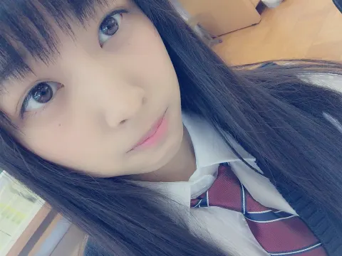 原田 葵｜北海道に行ったときに少し高い飲むヨーグルトを買ったらNEWDAYSで販売されてて嬉しかったけど少しがっかり(´._.`)（2016-07-14）｜2枚目