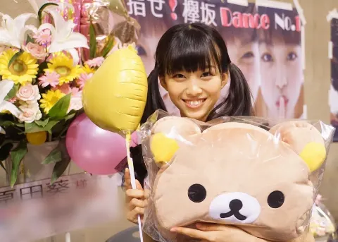 原田 葵｜パルテノはラズベリーソースが一番好き。いまのところ。（2016-08-20）｜5枚目