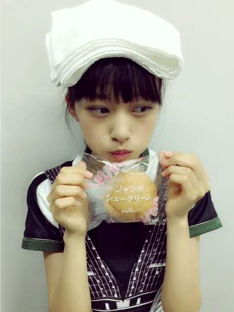 原田 葵｜お刺身が食べたい!!自分でお魚を釣ってみたいーー!!!どこに行けばできるだろう( ･-･ )ﾝｰ…（2016-09-25）｜3枚目