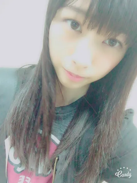 原田 葵｜秋になったからファーの帽子とファーサンダルがほしいな´ ³`)ﾉ ～♡（2016-10-04）｜2枚目