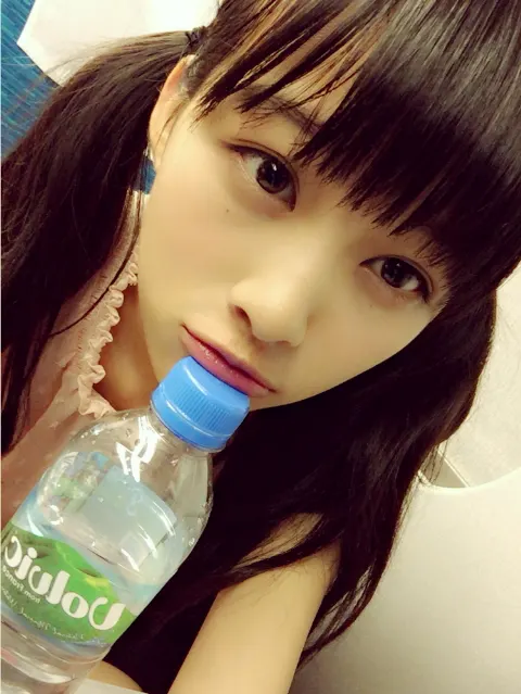 原田 葵｜お久しぶりです、ししゃもさん。⍤⃝♡（2016-10-07）｜2枚目