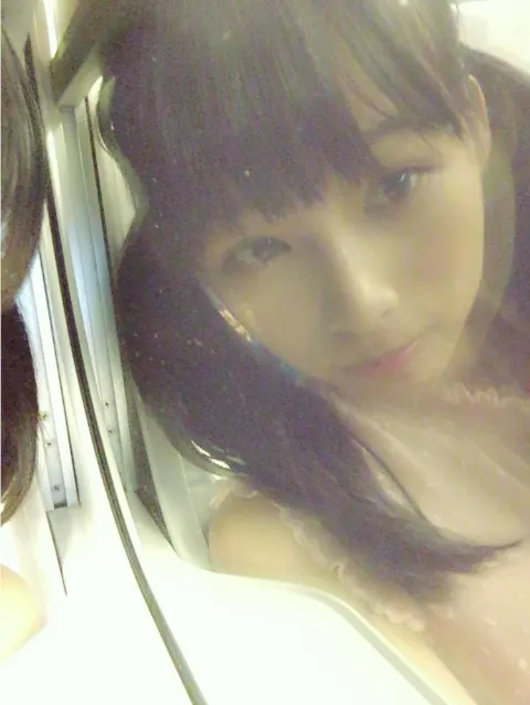 原田 葵｜幸せな気持ちで寝られそうです´ ³`)ﾉ ～♡ﾜｰｲ（2016-10-06）｜3枚目