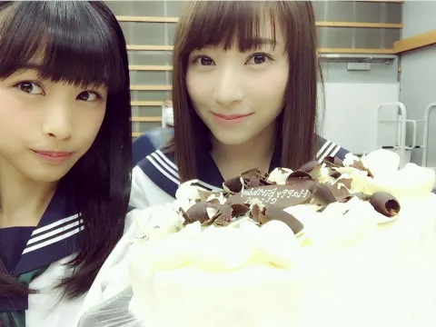 原田 葵｜冬はチョコパイが楽しみで生きてる。ってくらい大好きです♡♡（2016-11-16）｜2枚目