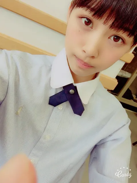 原田 葵｜いいリップないかな〜〜（2016-11-27）｜2枚目
