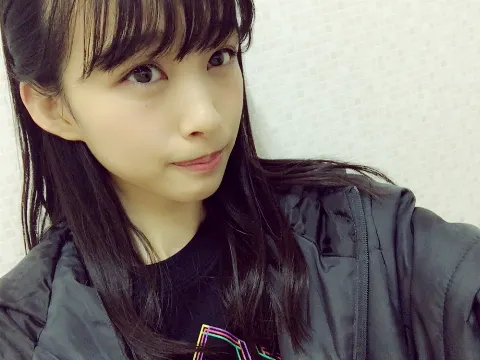 原田 葵｜ぶどう味だと思って食べたガムがアセロラ味だった(笑)（2016-12-28）｜3枚目