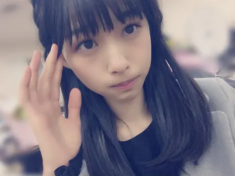 原田 葵｜今日夜更かしすることは確定していて～～～夜更かしするのにモン…（2017-02-03）｜2枚目