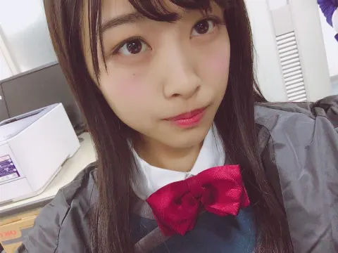 原田 葵｜弟がポテトを食べてたから少しもらったらすごーく美味しかった☆彡.。Lサイズを1人で食べたいな～～⍤⃝♡⍤⃝♡（2017-04-23）