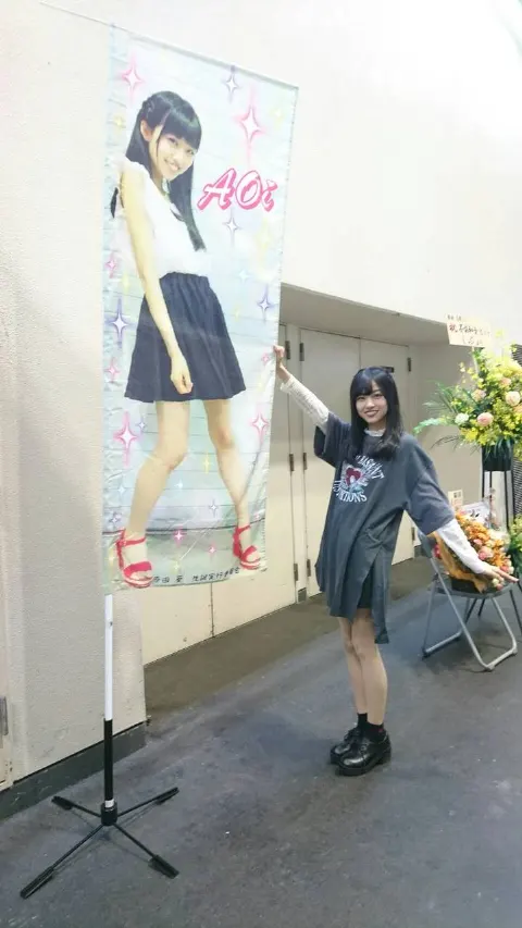 原田 葵｜お母さんがりんごを買ってくれない。( .. )( .. )（2017-05-02）｜4枚目