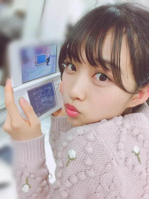 原田 葵｜プルダック炒め麺が食べてみたいのに、まだ買いに行けてないないの🔥🔥（2018-01-03）｜2枚目